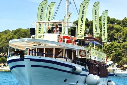 Rental Gulet Wooden boat Motonave Hvar