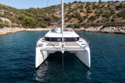 Noleggio Catamarano  Dufour Catamaran 48 Castiglioncello