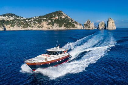 Location Yacht à moteur Apreamare 60 Sorrente