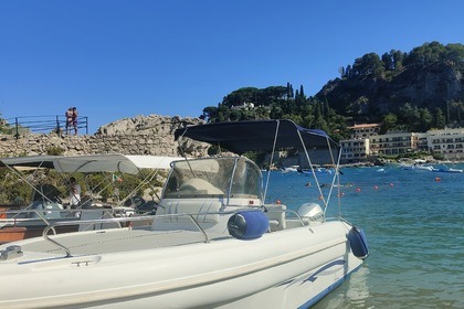 Hire Motorboat Ranieri Shadow 24 Giardini Naxos