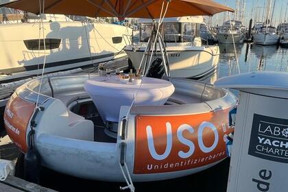 Location Bateau à moteur Artthink Donut Laboe