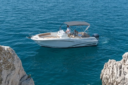 Location Bateau à moteur Jeanneau Cap Camarat 7.5 CC Split