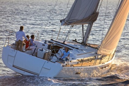 Miete Segelboot JEANNEAU Sun Odyssey 519  with watermaker & A/C - PLUS Sankt Martin