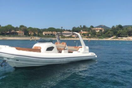 Hyra båt RIB-båt Zodiac Medline 9 Cogolin
