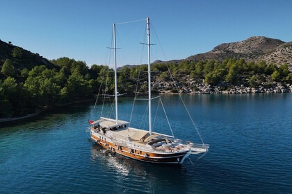 Charter Gulet Luxury Gulet Brand New 2023 Model ( Kcln ) Jakuzi Marmaris