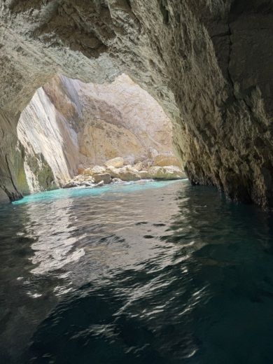 Corfu Motorboat Saxdor GTO320 alt tag text