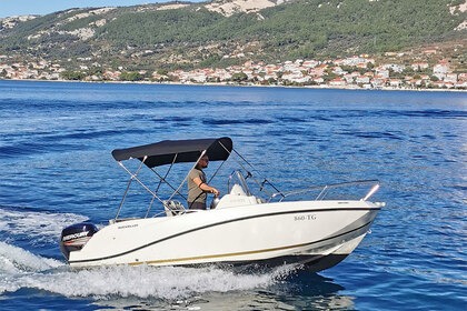 Location Bateau à moteur Quicksilver Activ 555 Open Rab