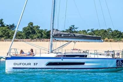 Location Voilier Dufour Yachts Dufour 37 - 3 cab. La Rochelle