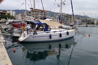 Hire Sailboat Bavaria Cruiser 34 Volos
