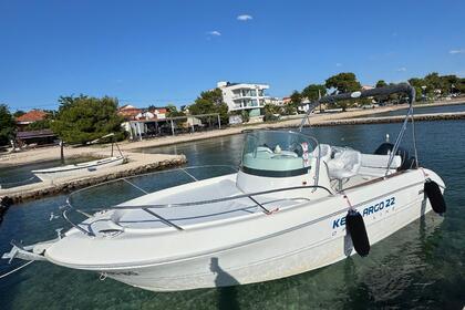Hire Motorboat Sessa Marine Motorboat Sessa Marine Key Largo 22 150hp Turanj