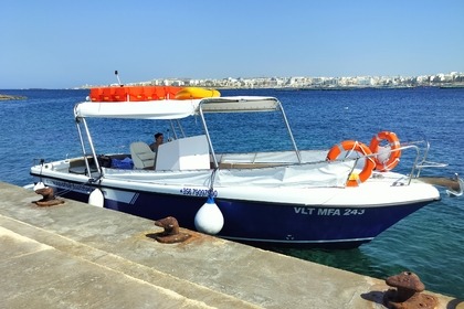 Hire Motorboat Chadron Chadron 26 Saint Paul's Bay