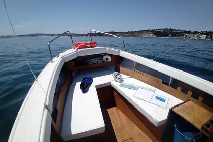 Noleggio Barca a motore Solcio 650 Numana