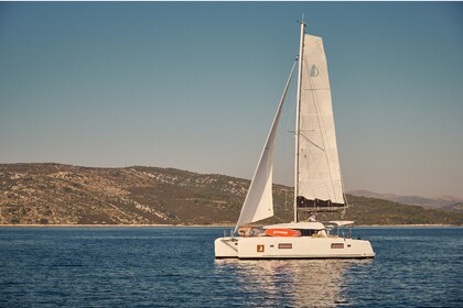 Alquiler Catamarán  Lagoon 42  Trogir