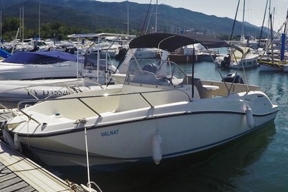 Location Bateau à moteur QUICKSILVER ACTIV 675 OPEN Argelès-sur-Mer