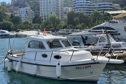 Hire Motorboat Betina 700 Budva