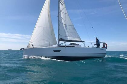 Noleggio Barca a vela Elan E3 Genova