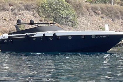 Noleggio Yacht a motore Cantiere di baia B 60 Isole Eolie