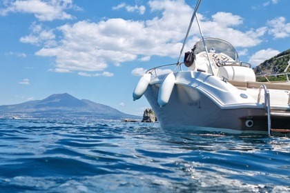 Hire Motorboat Romar Bermuda Positano