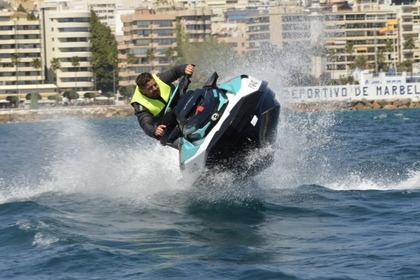 Charter Jet ski BOMBARDIER GTX PRO 130 Marbella