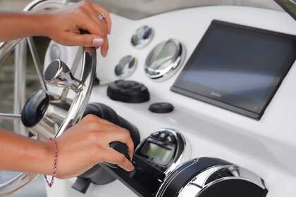 Charter RIB RIB 760 Saint Martin