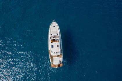 Charter Motorboat innovazioni e progetti Alena 56 Terracina