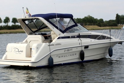 Charter Motorboat Bayliner Ciera 2855 Kinrooi