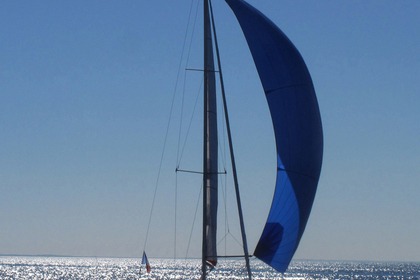Rental Sailboat Beneteau First 31.7 Les Sables-d'Olonne