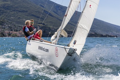 Hire Sailboat Elvstrøm Soling Keelboat Malcesine