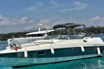 Charter Motorboat Beneteau flyer 6 grand prix Mandelieu-La Napoule