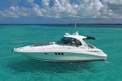 Charter Motorboat Sea Ray 400 Sundancer Cozumel