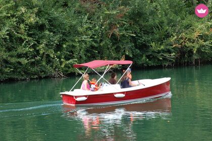 Charter Motorboat RUBAN BLEU RUBAN BLEU 475 Paris