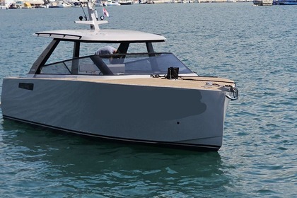 Charter Motorboat Colnago 38 Split