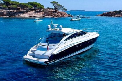 Location Yacht Princess V53 Cannes