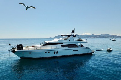 Aluguel Lancha Guy Couach 2200 Fly Cannes