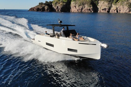 Hire Motorboat De Antonio D42 Open Laurium