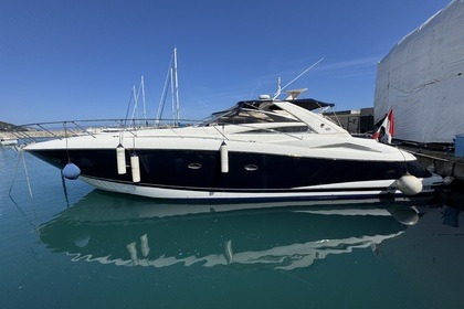 Charter Motorboat Sunseeker Portofino 53 Roquebrune-Cap-Martin