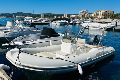 Rental RIB Capelli Tempest 626 Bormes-les-Mimosas