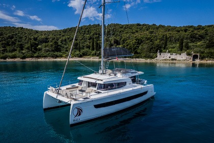 Aluguel Catamarã Catana Group Bali 4.8 - 6 + 1 cab. Trogir