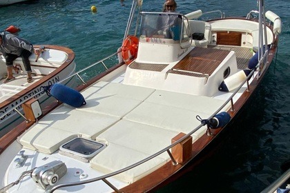 Hire Motorboat Fratelli Aprea Gozz Sorrento 750 Capri