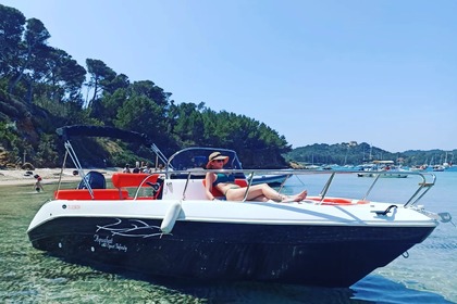 Verhuur Motorboot Aquabat infinity 20 Hyères