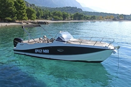 Rental Motorboat Quicksilver Activ 755 Sundeck Makarska