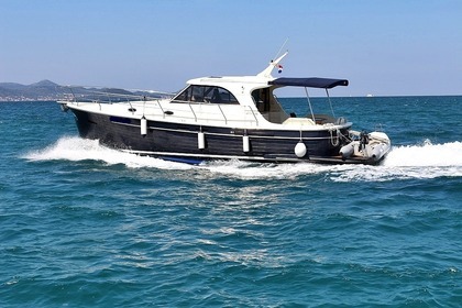 Charter Motorboat Adriana 44 BT Sukošan