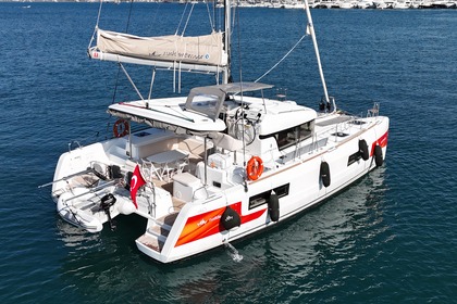 Charter Catamaran  Lagoon 40 Fethiye