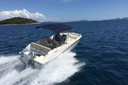 Rental Motorboat QUICKSILVER 675 open Tisno
