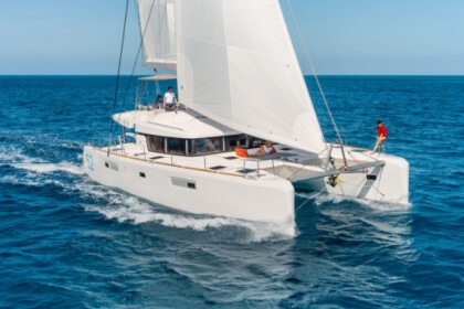 Verhuur Catamaran Lagoon 52F Cogolin