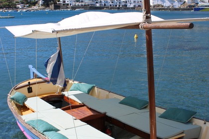Charter Motorboat Costum Llaut 6,5 mts Cadaqués