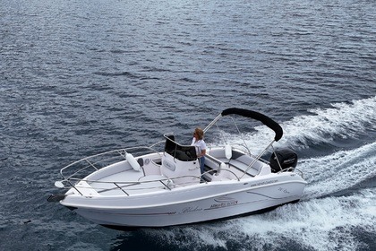 Hire Motorboat BLULINE 21 OPEN Rabac