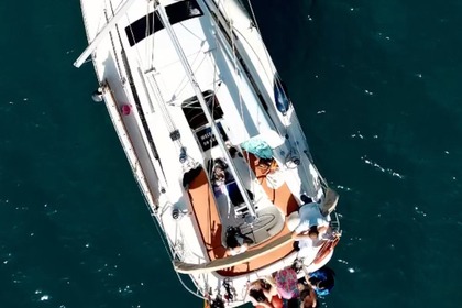 Rental Sailboat Beneteau OCEANIS CLIPPER 323 Port d'Andratx