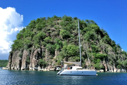 Rental Catamaran LAGOON 380 Pointe-a-Pitre