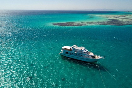 Charter Motor yacht Heaven Saphir Shipyard Customized Hurghada